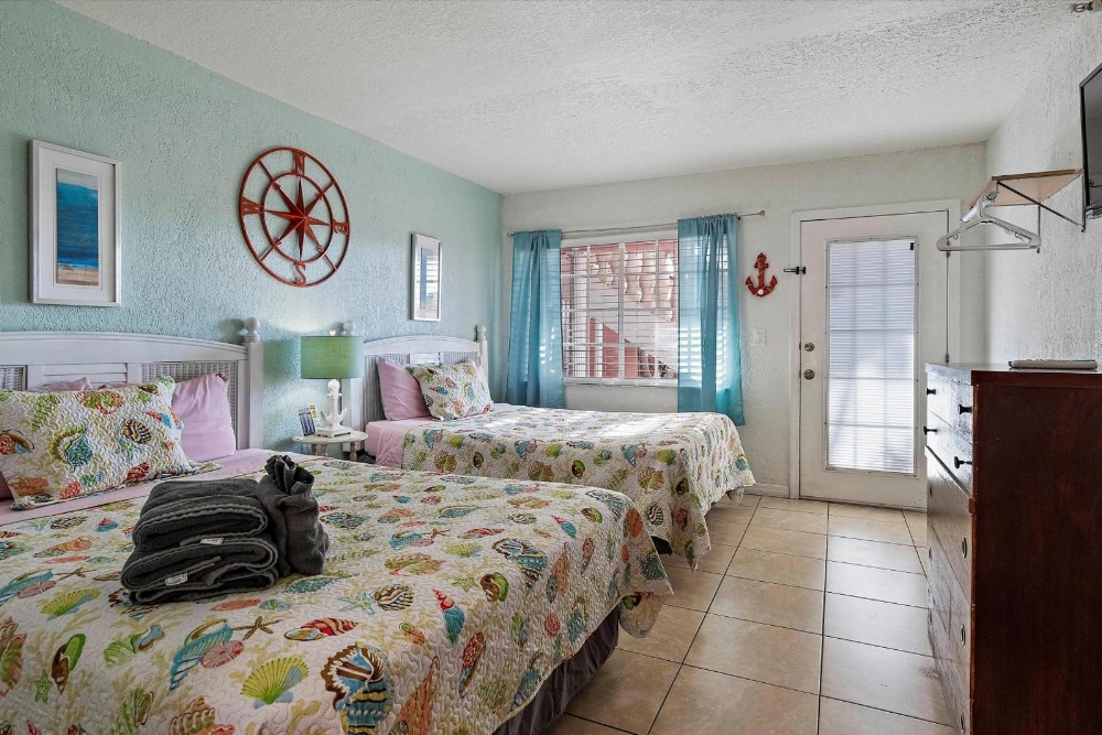 Blind Pass Resort Motel Main image